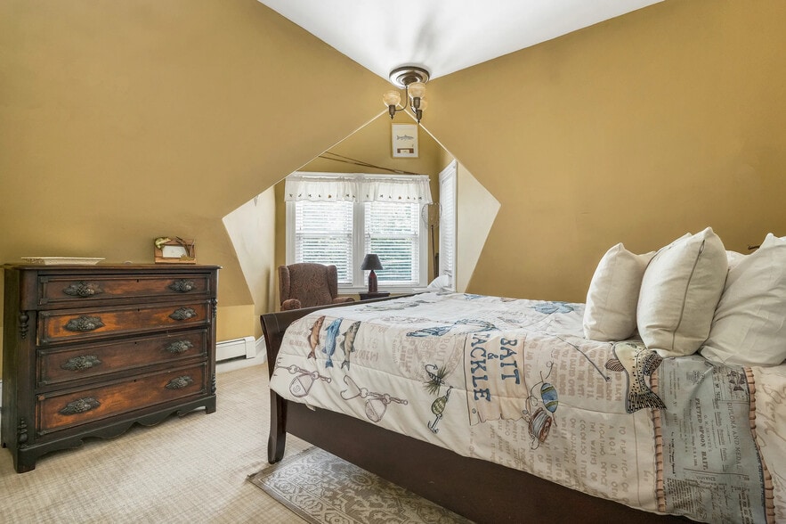 More Photos Of 342 US-302, Glen Hospitality For Sale