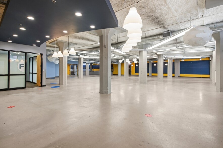 More Photos Of 718 Washington Ave N, Minneapolis Loft Creative Space For Sale