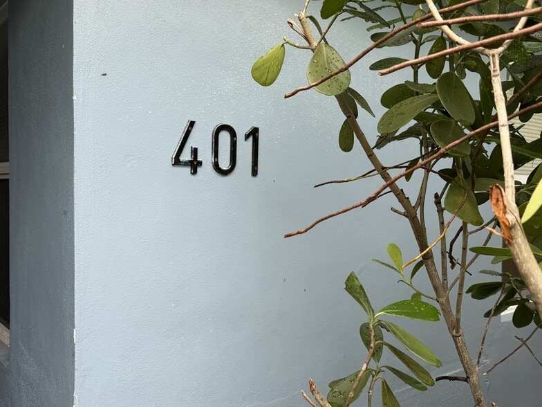 More Photos Of 401 SW 7th Ave, Fort Lauderdale Apartments For Sale
