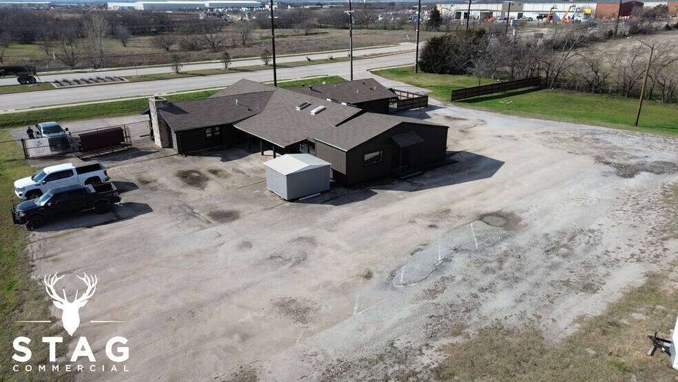 More Photos Of 4000 W University Dr, Denton Storefront Retail Office For Sale