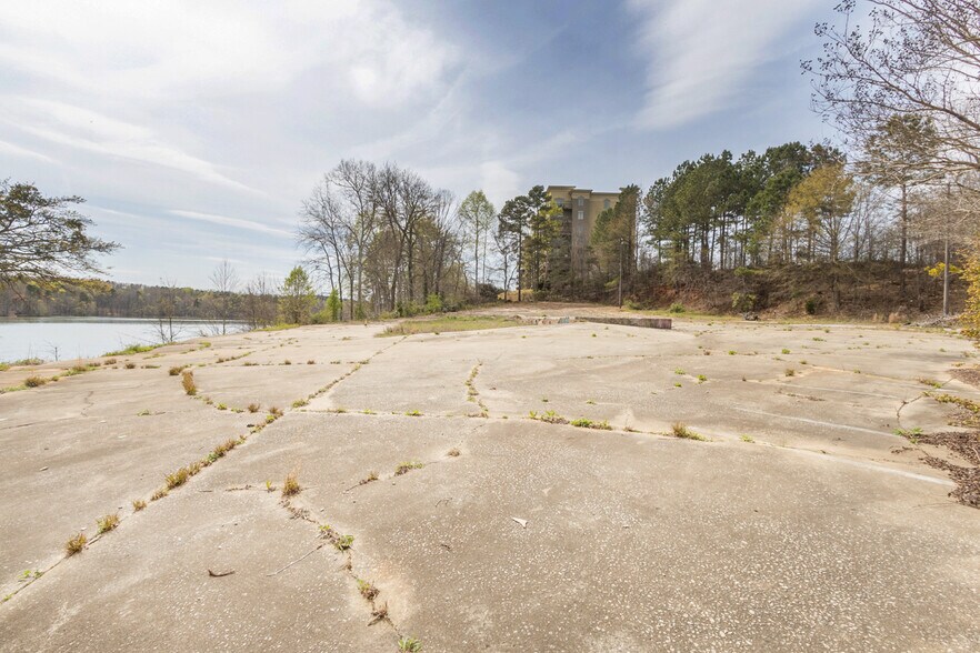 More Photos Of 4403 Clemson Blvd, Anderson Land For Lease