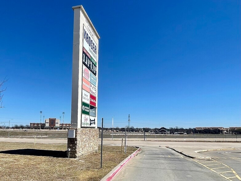 More Photos Of 900 State Highway 360, Mansfield Land For Sale