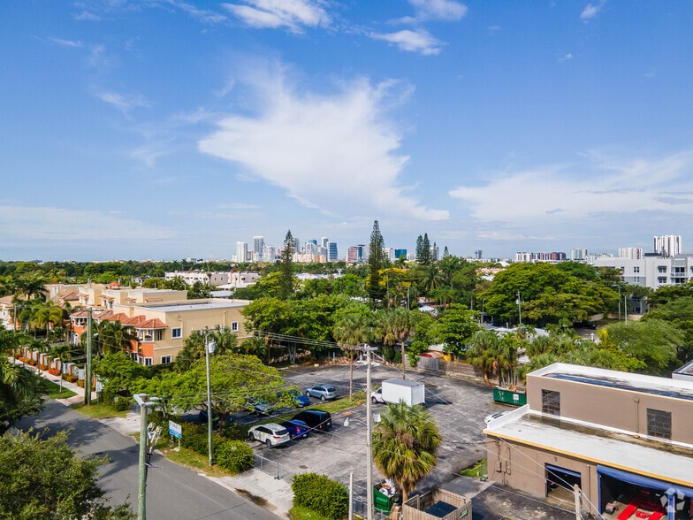 More Photos Of 929 NE 17th Way, Fort Lauderdale Land For Lease