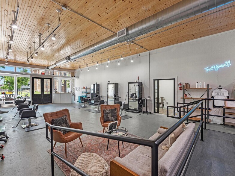 More Photos Of 129 S Fulton St, Wharton Storefront Retail Office For Sale