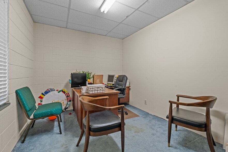 More Photos Of 2807 Sandy Creek Church Rd, Sanford Office Residential For Sale