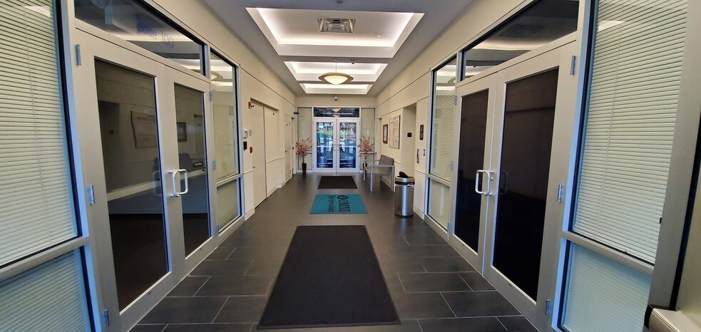 More Photos Of 2925 Lord Baltimore Dr, Windsor Mill Medical For Lease