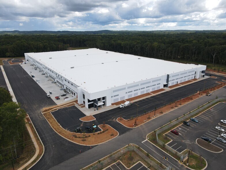 More Photos Of 1415 Peeler Rd, Salisbury Unknown For Lease