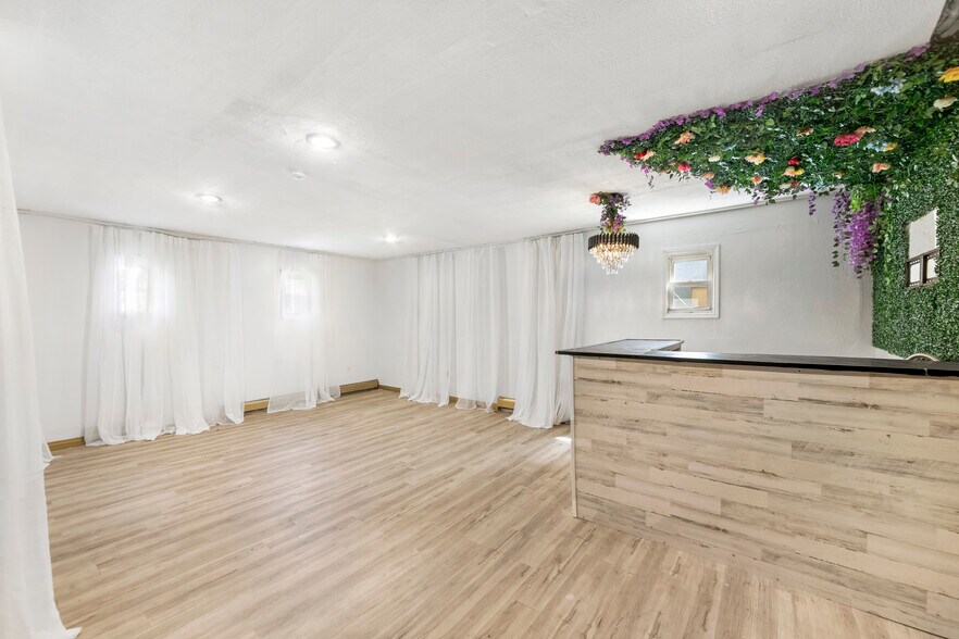 More Photos Of 951-953 Clinton Ave, Irvington Storefront Retail Residential For Lease