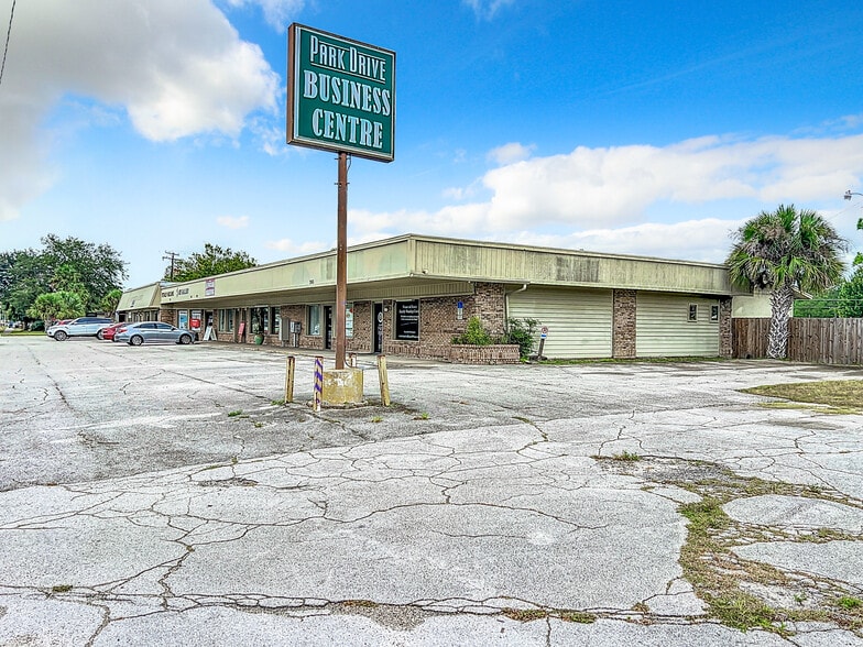 More Photos Of 2553-2565 Park Dr, Sanford Freestanding For Sale