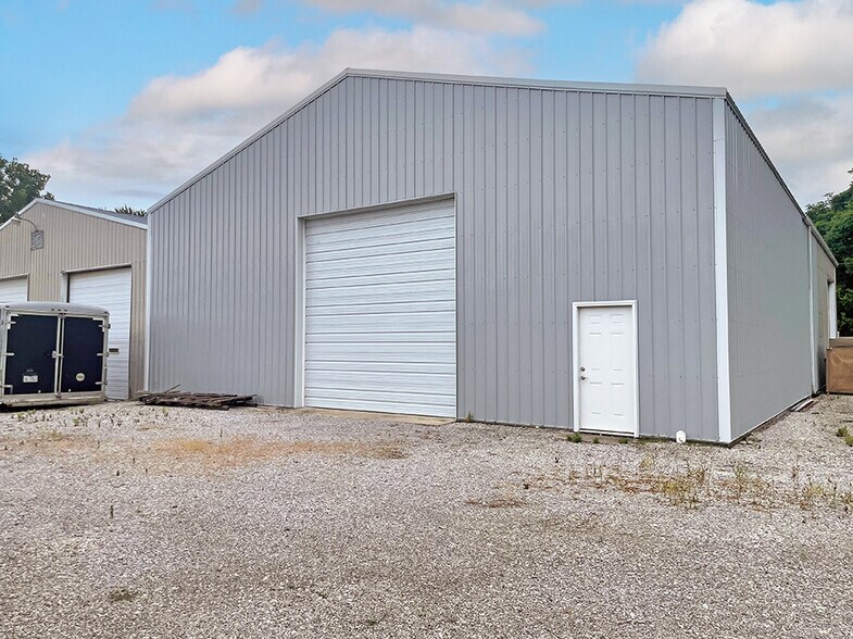 Primary Photo Of 1059 S Jefferson St, Millstadt Industrial For Lease