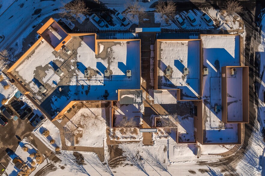 More Photos Of 55 Canada Del Rancho, Santa Fe Storefront For Sale