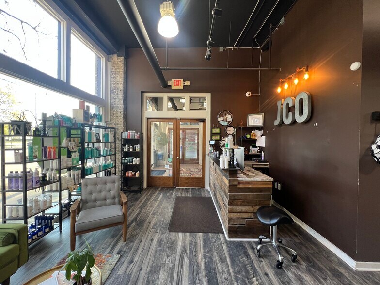 More Photos Of 417 Hay St, Fayetteville Office For Lease