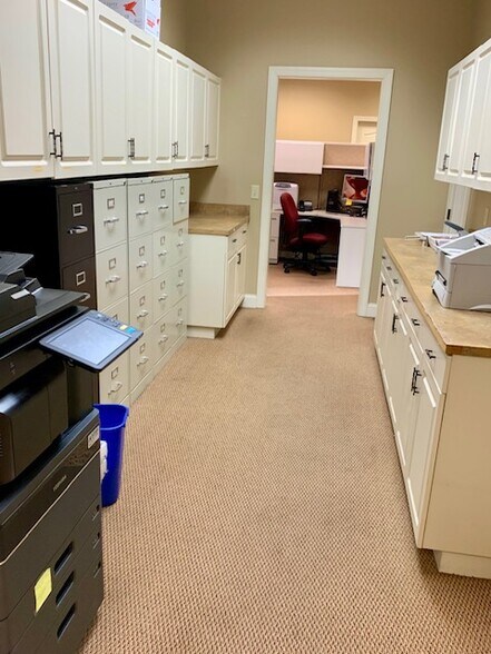 More Photos Of 2421 Brookstone Centre Pky, Columbus Medical For Sale