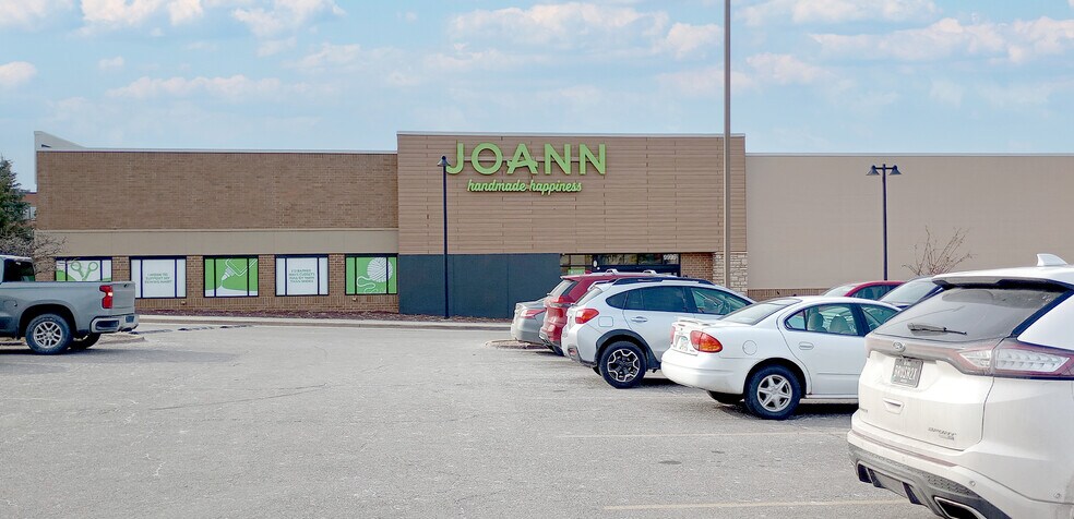 Primary Photo Of 9999 University Ave, Clive Freestanding For Lease