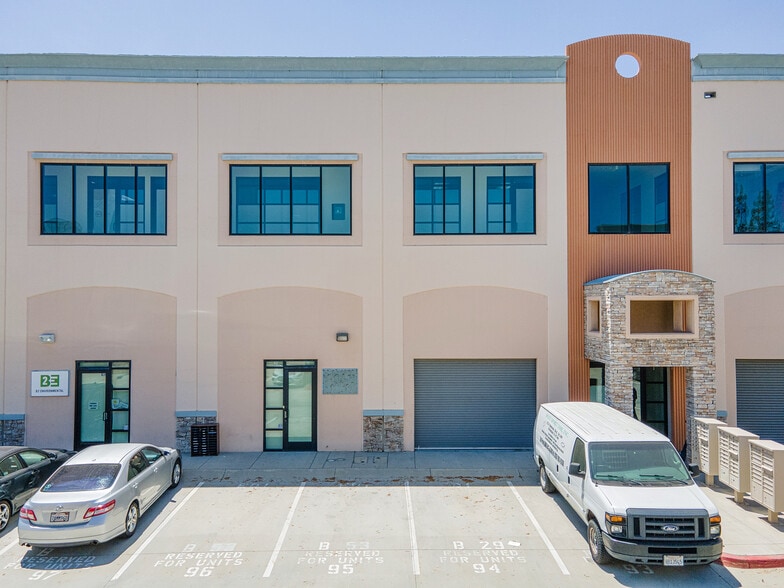 More Photos Of 1773 W San Bernardino Rd, West Covina Unknown For Lease