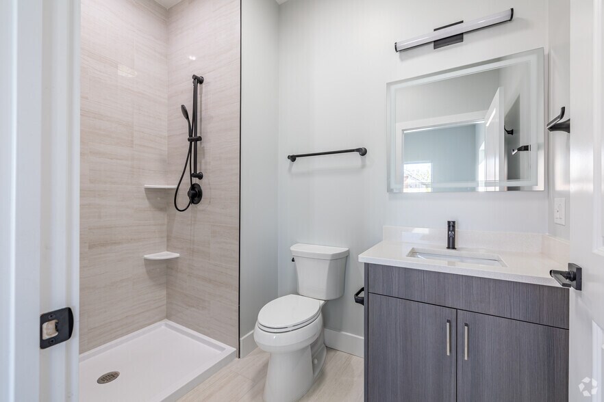 More Photos Of 34-40 Hudson St, Newark Apartments For Lease