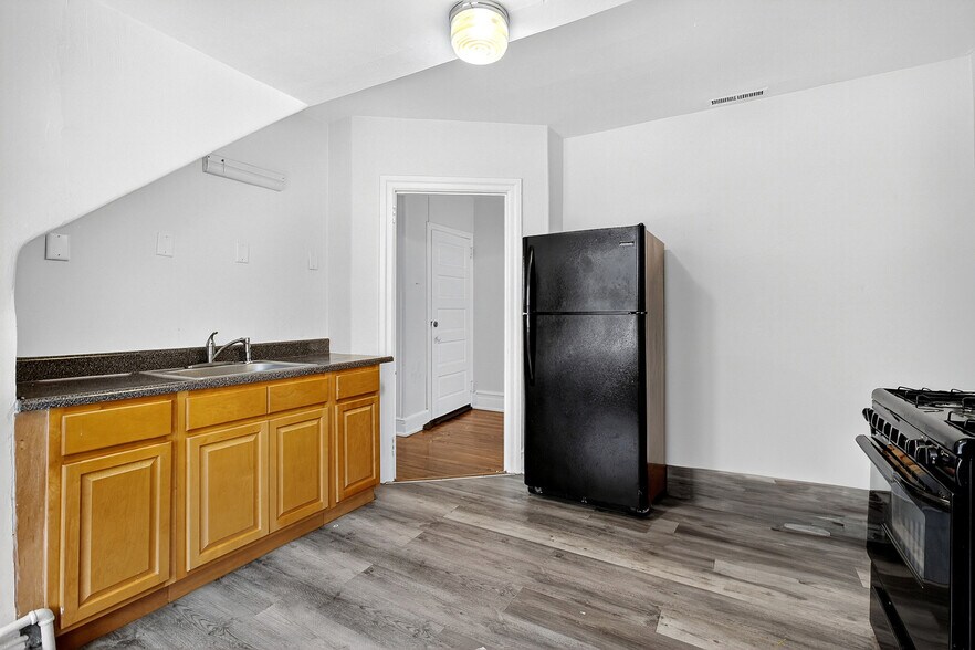 More Photos Of 5506 Greene St, Philadelphia Apartments For Sale