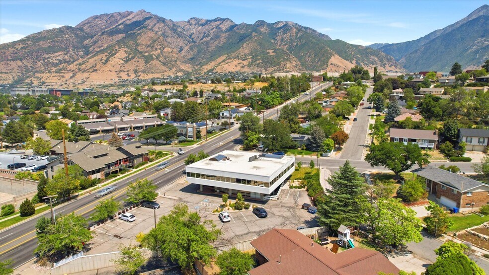 More Photos Of 2450 E Fort Union Blvd, Cottonwood Heights Office For Sale