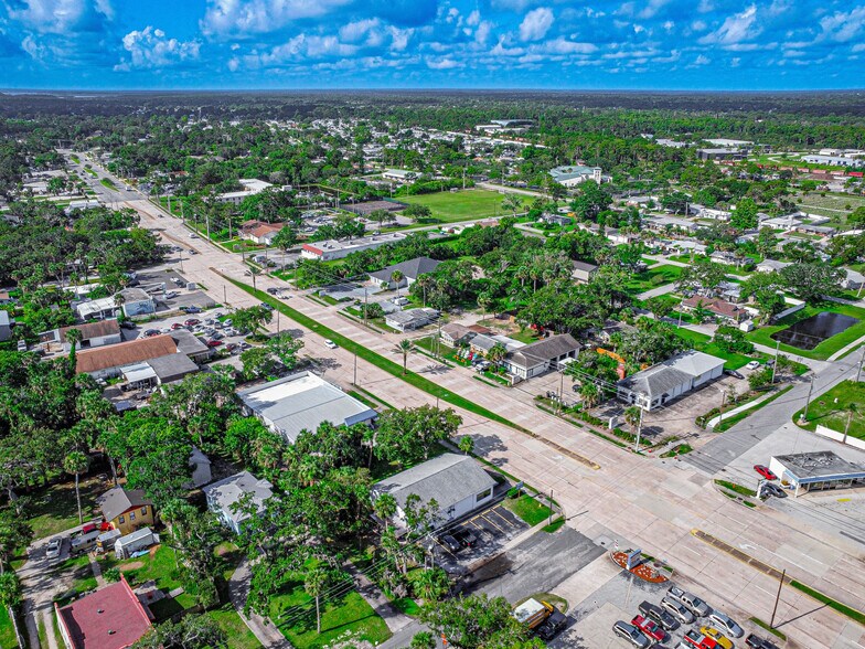 More Photos Of 4651 S Ridgewood Ave, Port Orange Auto Repair For Sale