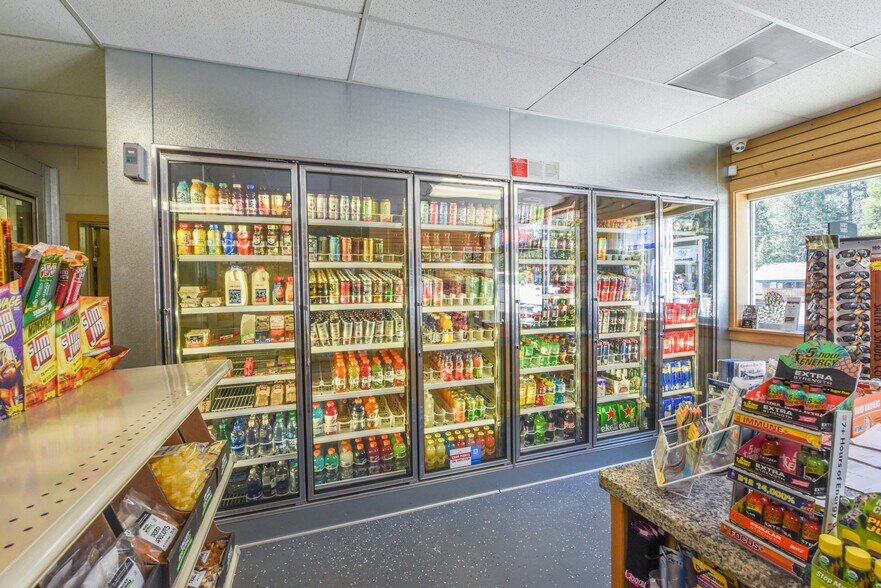 More Photos Of 24967 State Highway 108, Mi Wuk Village Service Station For Sale