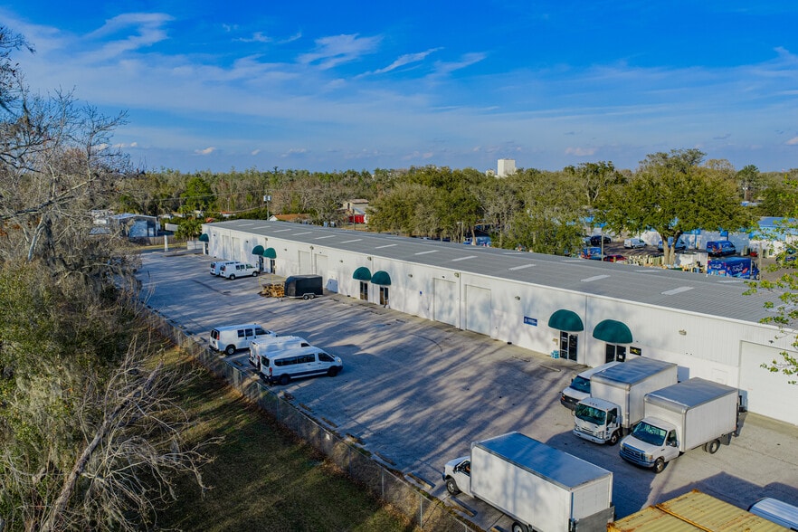 More Photos Of 2711 Airport Rd, Plant City Industrial For Sale