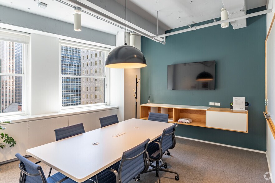 More Photos Of 405 Lexington Ave, New York Coworking Space