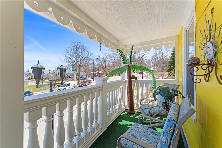 More Photos Of 517 Milwaukee St, Kewaunee General Retail For Sale