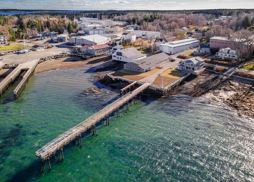 More Photos Of 109 Shore Rd, Southwest Harbor Flex For Sale