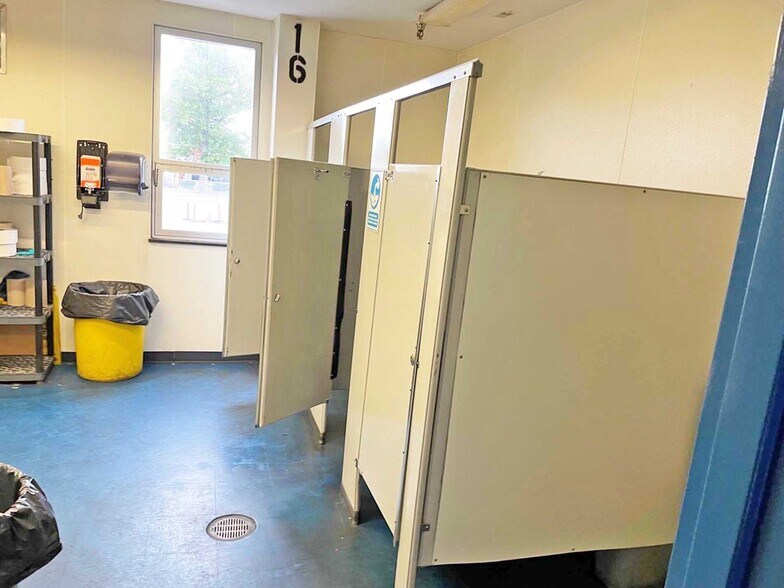 More Photos Of 120 Hazle St, Wilkes Barre Manufacturing For Sale