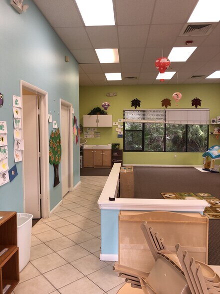 More Photos Of 2535 Northbrooke Plaza Dr, Naples Medical For Sale