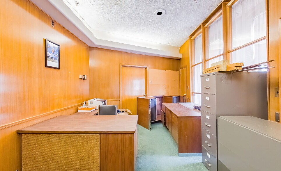 More Photos Of 480 W 5th St, Bloomsburg Manufacturing For Sale