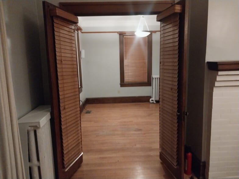 More Photos Of 2319 Avenham Ave SW, Roanoke Apartments For Sale