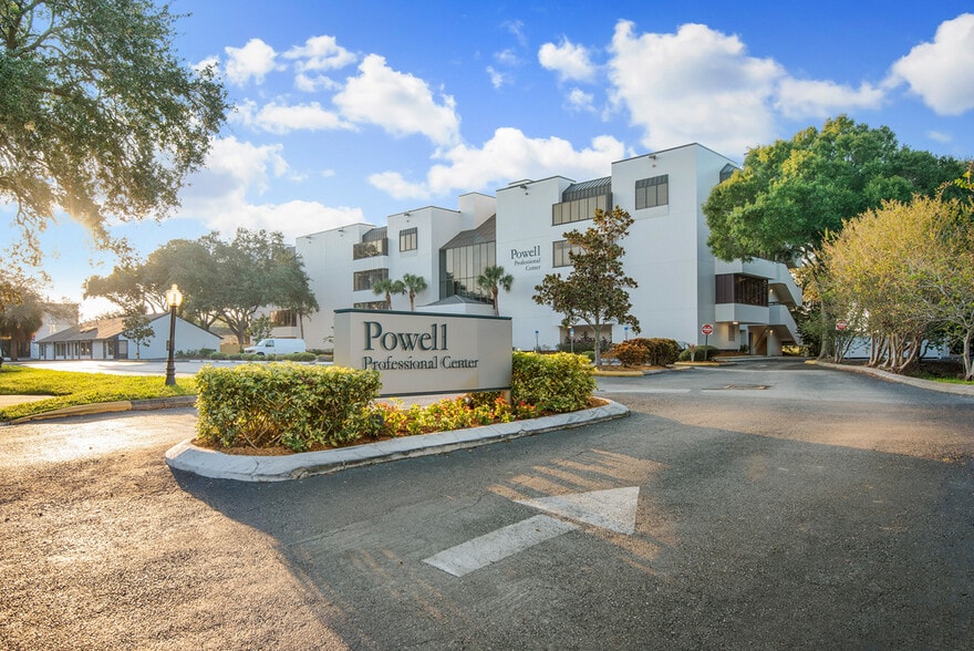 More Photos Of 401 Corbett St, Clearwater Medical For Lease