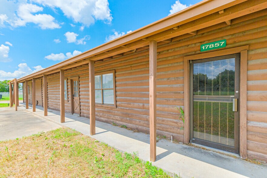 More Photos Of 17857 State Highway 36 S, Somerville Freestanding For Sale