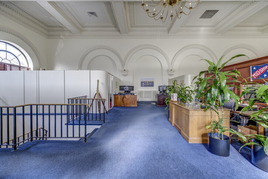 More Photos Of 145 Main St, Port Washington Office For Sale