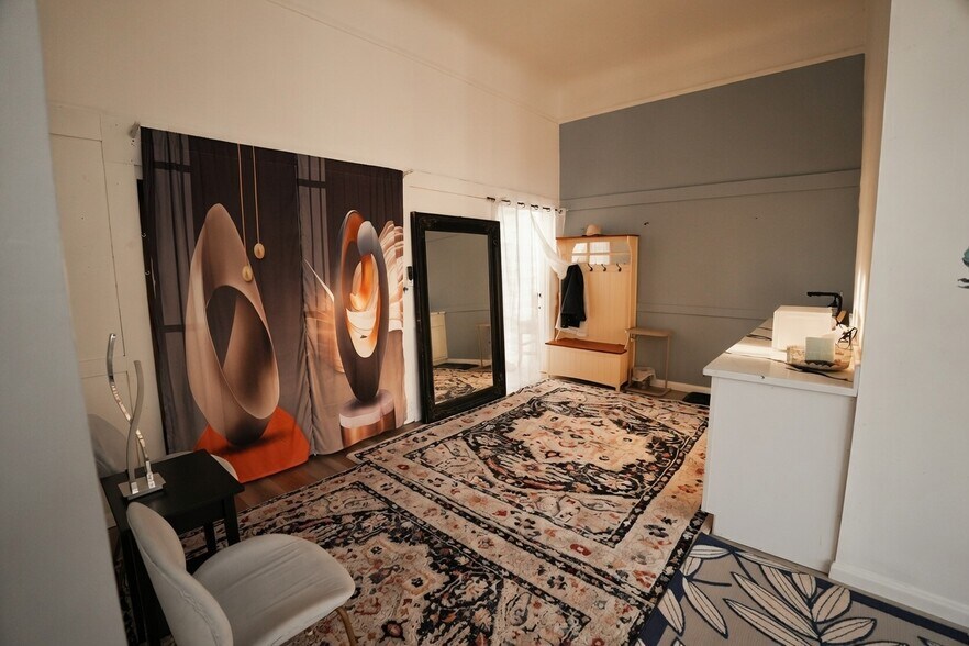 More Photos Of 496 6th St, Montara Office Residential For Sale