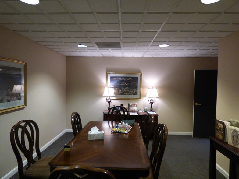 More Photos Of 825 Hartz Way, Danville Medical For Sale