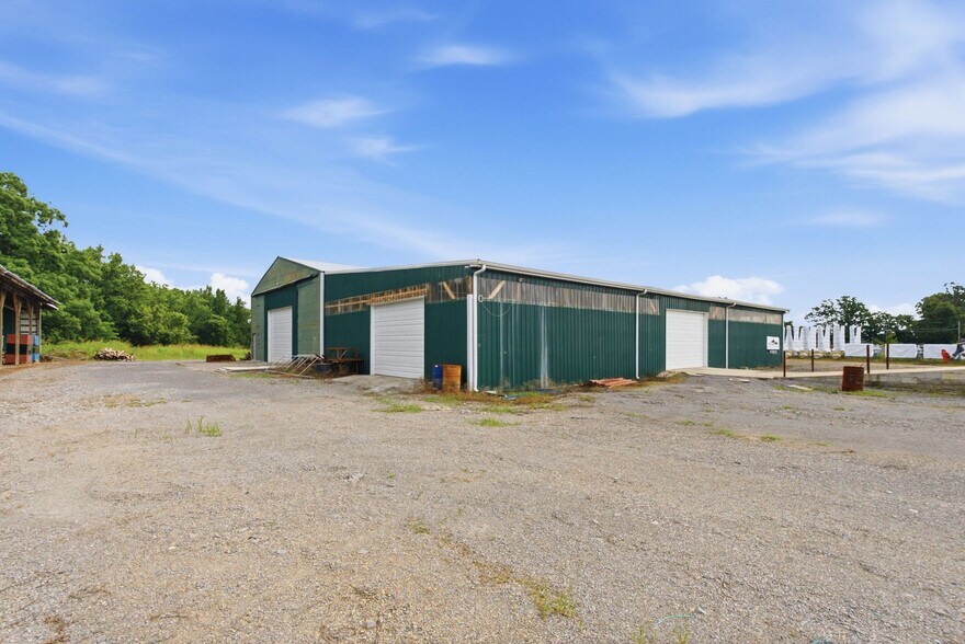 More Photos Of 7624 Liberty Rd, Columbia Manufacturing For Sale