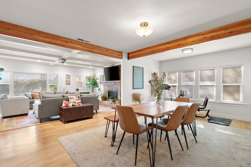 More Photos Of 420 Capitola Road Ext, Santa Cruz Apartments For Sale