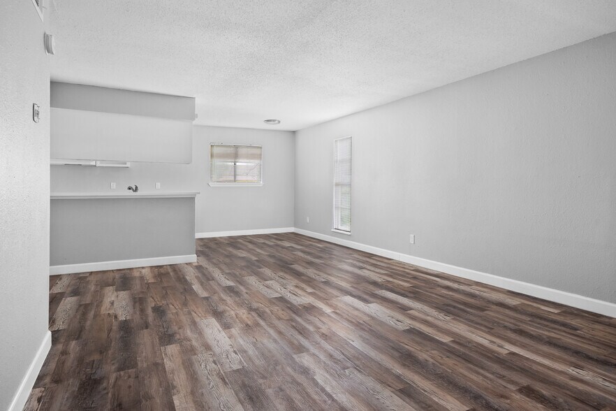 More Photos Of 10518 Heizer Dr, Corpus Christi Apartments For Sale