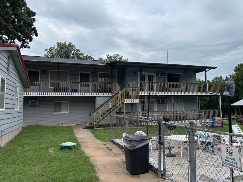 More Photos Of 1575 Tablerock Cir, Branson Hotel For Sale