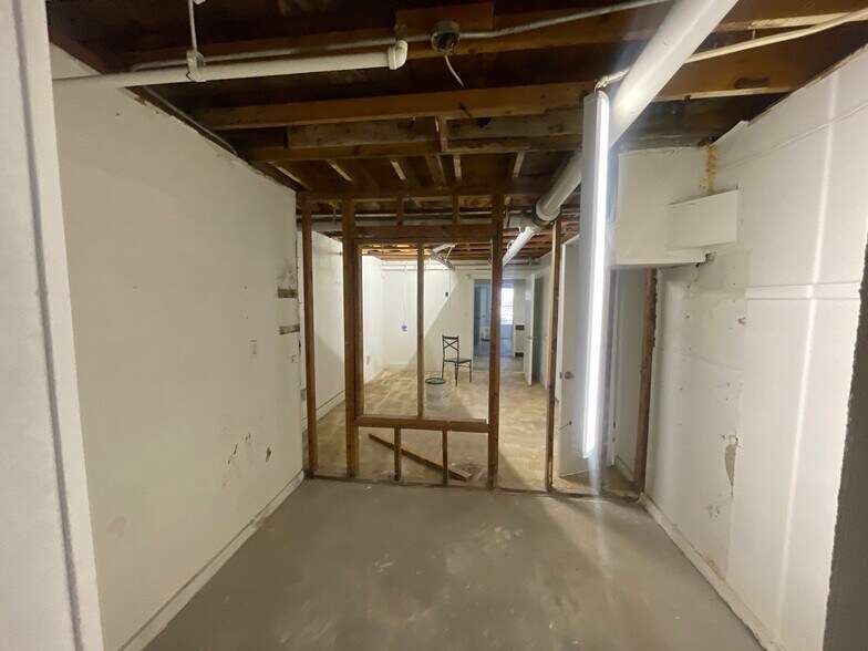 More Photos Of 125 Avenue J, Anson Skilled Nursing Facility For Sale