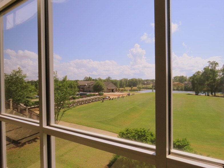 More Photos Of 300 Lester Mill Rd, Locust Grove Office For Lease