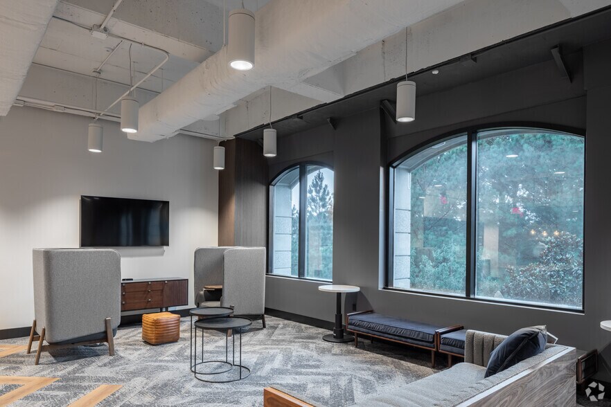 More Photos Of 1277 Lenox Park Blvd, Atlanta Office For Lease