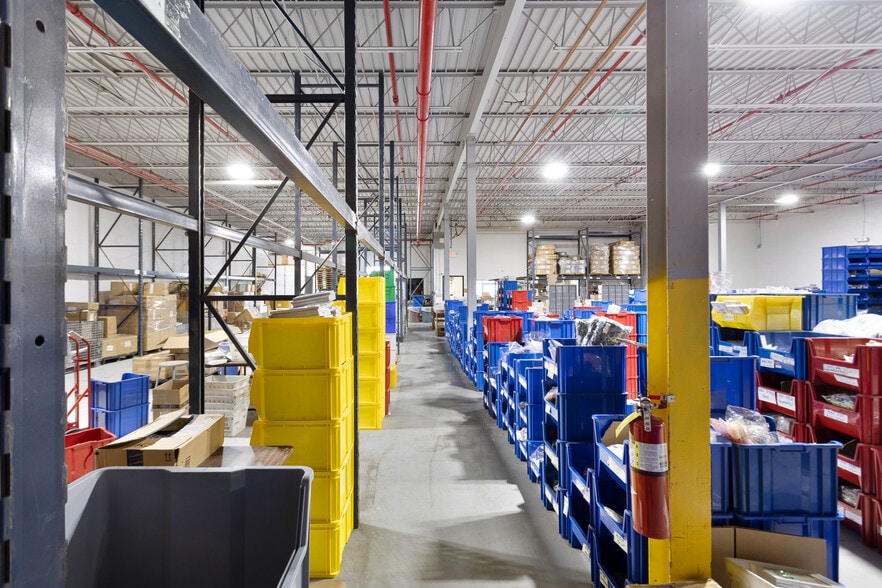 More Photos Of 1 Entin Rd, Clifton Manufacturing For Lease