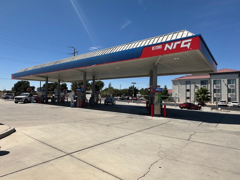 More Photos Of 12720 Main St, Hesperia Convenience Store For Lease
