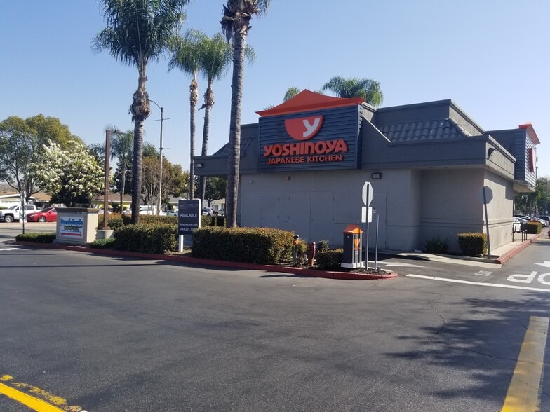 More Photos Of 11425-11721 Telegraph Rd, Santa Fe Springs Unknown For Lease