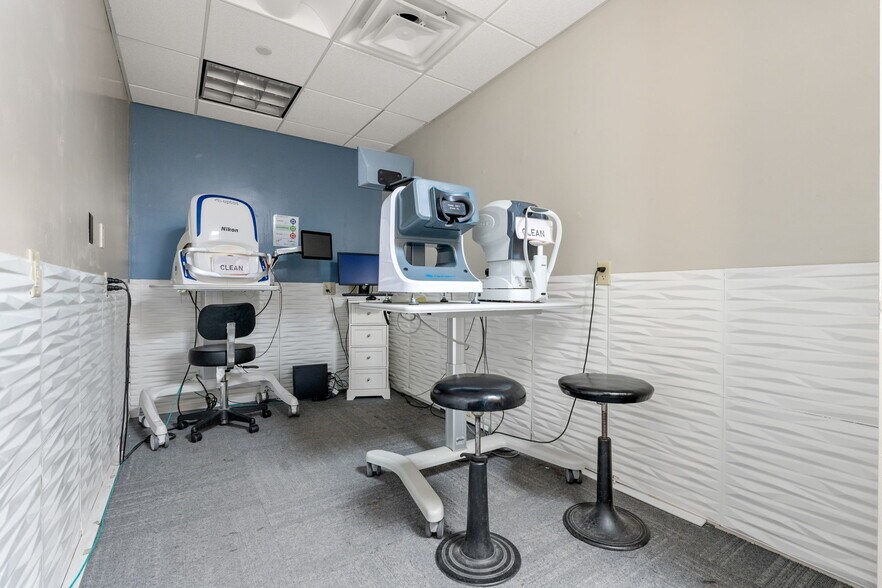 More Photos Of 400 Commonwealth Ave, Boston Medical For Sale