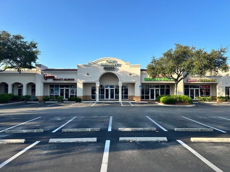 Primary Photo Of 10341-10351 Bonita Beach Rd SE, Bonita Springs General Retail For Lease