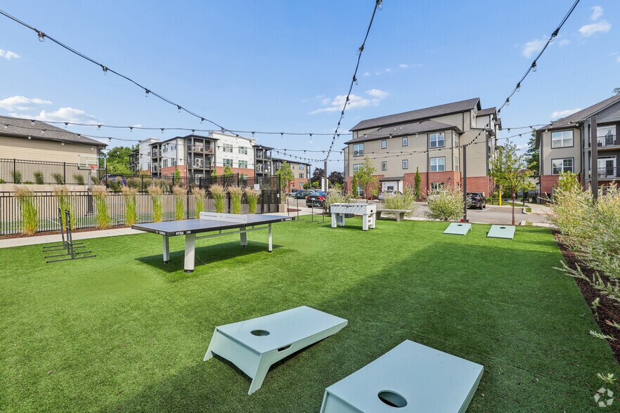 More Photos Of 2418 Main St, Rocky Hill Apartments For Lease